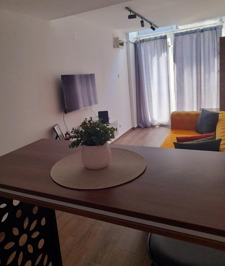 Limone Apartmani Ni 외부 사진