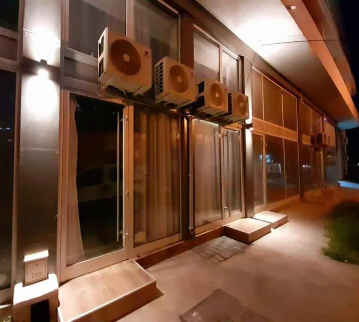 Limone Apartmani Ni 외부 사진